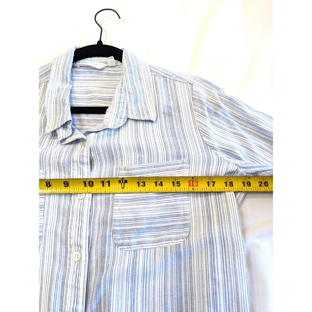 ATHLETA Womens Sz M Blue Stripe Button Pocket Curved Hem Viscose Roll Tab Sleeve - Picture 14 of 16